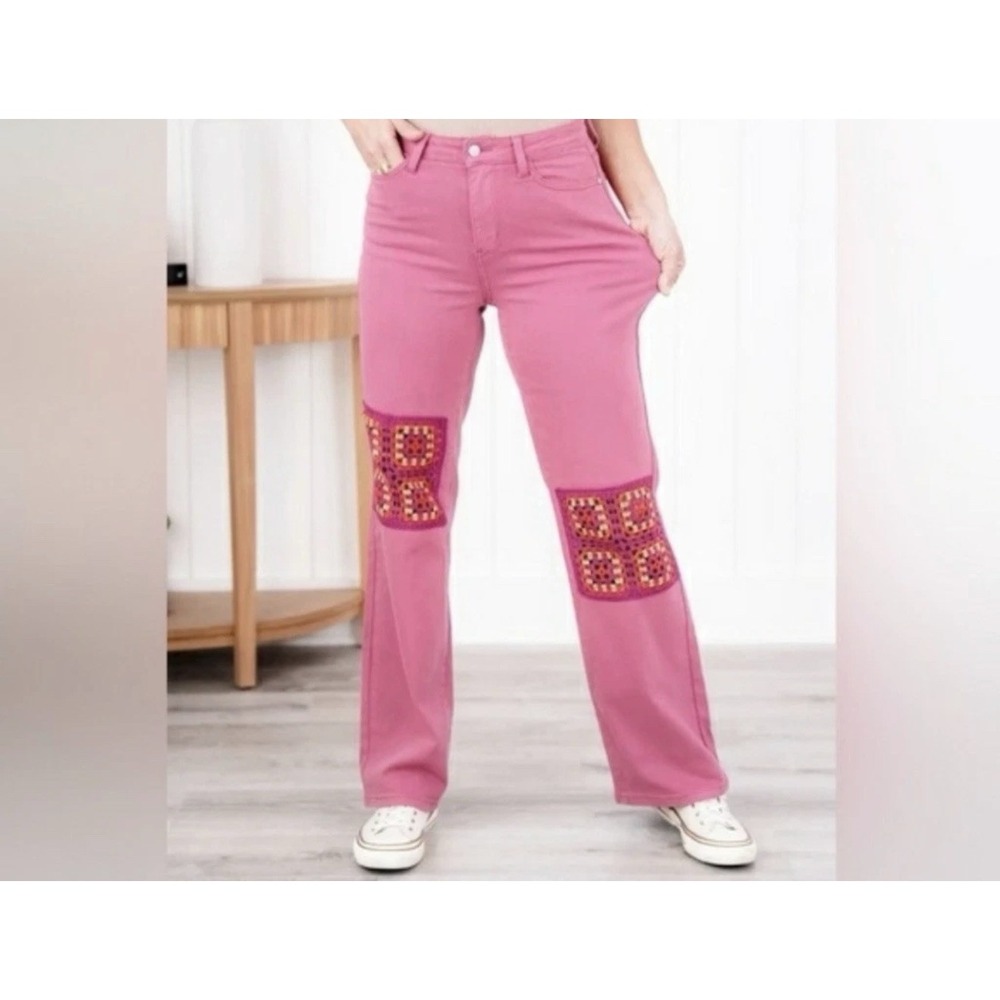 Judy Blue Pink Granny Square Jeans Wide Leg Jeans Stretch Boho Festival Size 11 - Picture 2 of 6